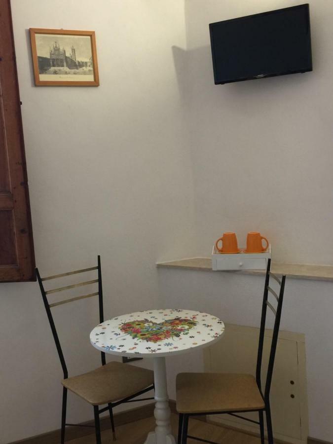 Hotel Salicotto 56 à Sienne Extérieur photo